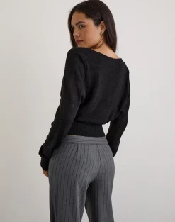 Nilza Wrap Top in Knit Black