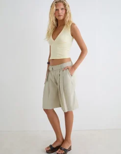 Niso Utility Short in Cotton Twill Latte