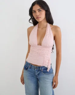 Prilla Halterneck Top in Lace Soft Pink