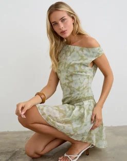 Qaireen Mini Dress in Pale Flower Green