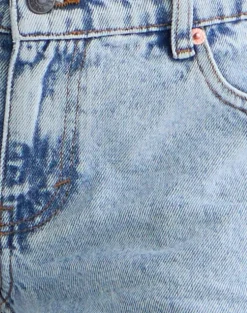 Rigid Low Rise Flare Jeans in 80s Light Wash