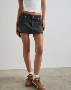 Ripped Raw Hem Denim Mini Skirt in Vintage Black