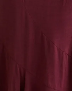 Rombe Maxi Skirt in Maroon
