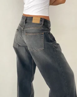 Roomy Extra Wide Low Rise Jeans in Grey Used Bleach