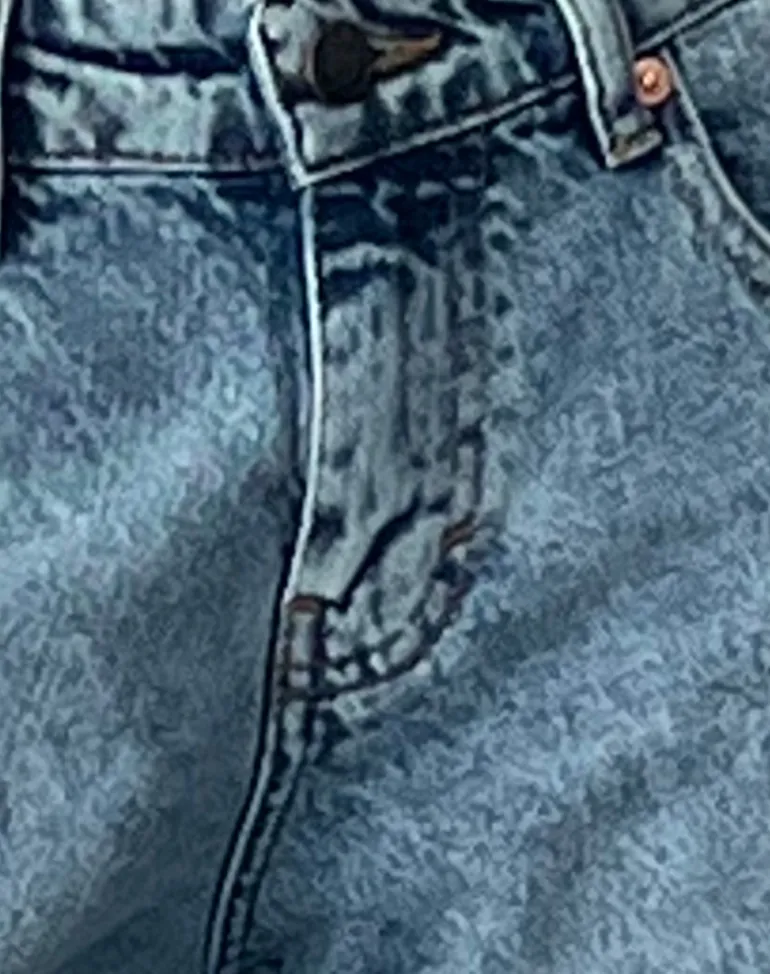 Roomy Extra Wide Low Rise Jeans in Vintage Blue Wash