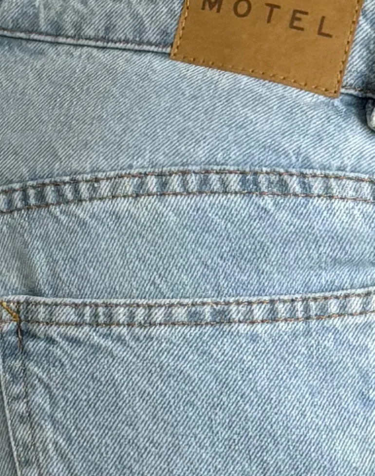 Roomy Extra Wide Low Rise Jeans in Light Wash Blue