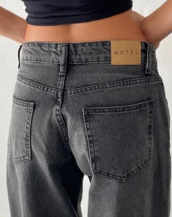 Roomy Extra Wide Low Rise Jeans in Washed Black Grey