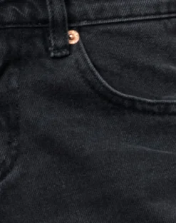 Roomy Extra Wide Low Rise Jeans in Washed Black