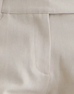 Runta Short with Eyelets in Tailoring Stone