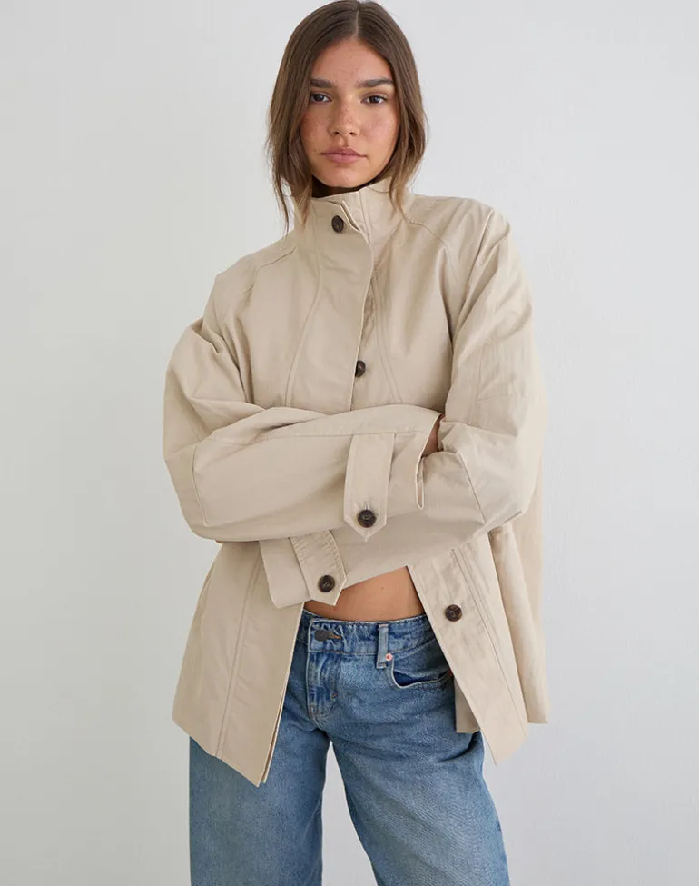 Saipul Oversize Jacket in Beige