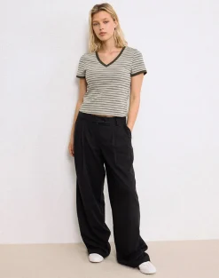 Sakira Oversized Wide Leg Trousers in Black