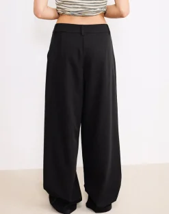 Sakira Oversized Wide Leg Trousers in Black