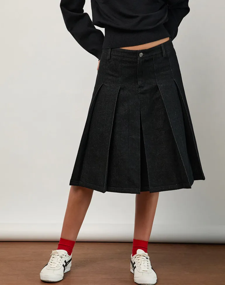 Sanjani Midi Skirt in Dark Chambray