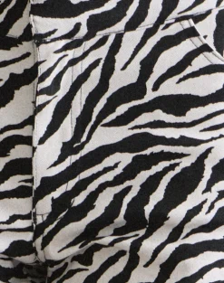Seni Capri in 90s Zebra Twill Black