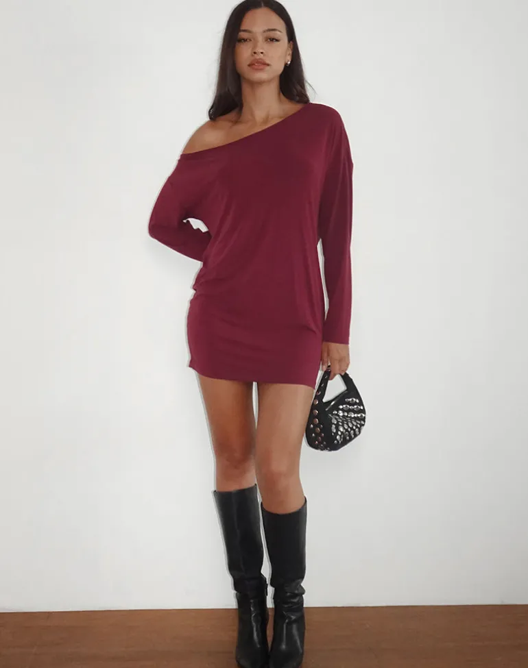 Shelisa Slouchy Mini Dress in Deep Red