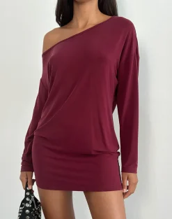 Shelisa Slouchy Mini Dress in Deep Red
