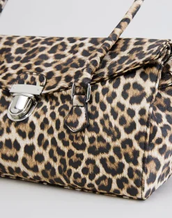 Shoulder Bag in Leopard Print
