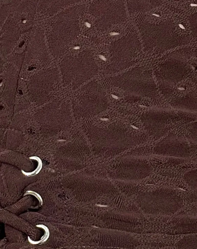 Shrine Short in Stretch Broderie Brown