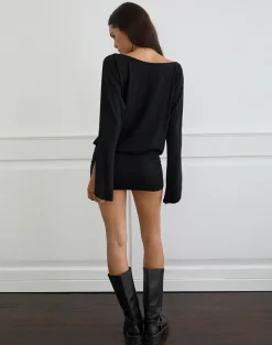 Sybe Cut Batwing Sleeve Mini Dress in Black