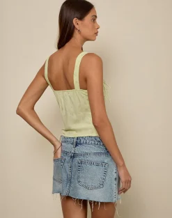 Tismia Top in Fun Ditsy Floral Lime