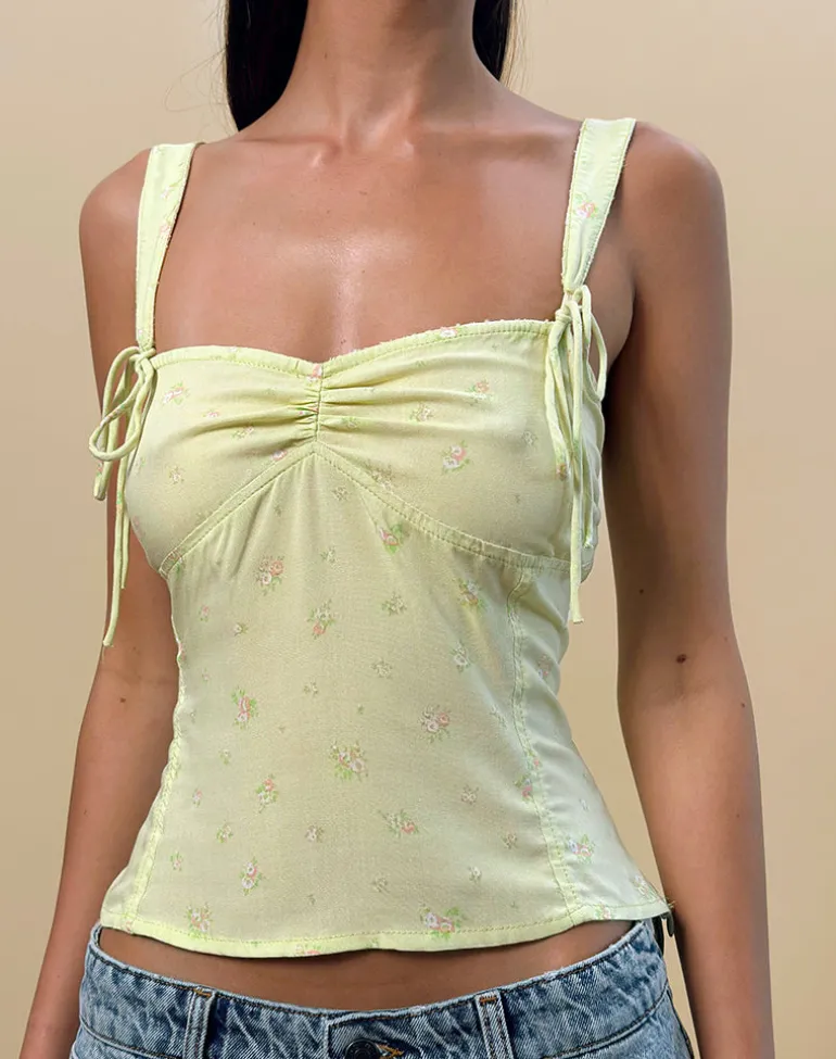 Tismia Top in Fun Ditsy Floral Lime