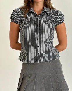 Ulsan Fitted Shirt in Black and Grey Stripe
