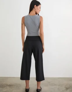 Wamari Capri Trouser in Tailoring Black