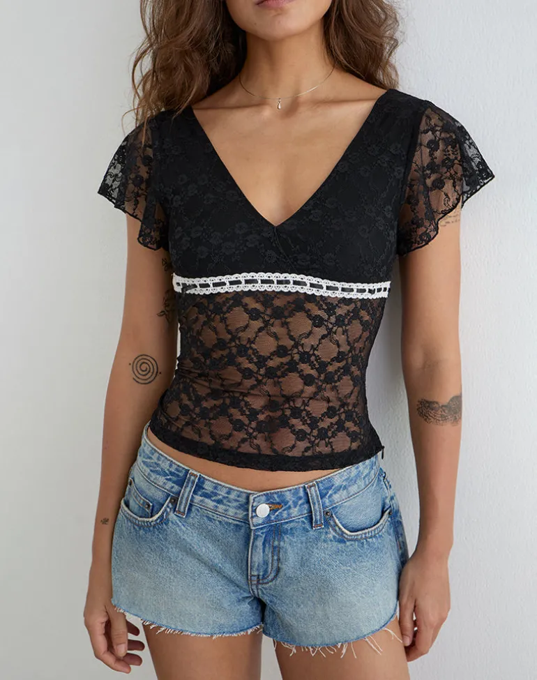 Warita Underbust Top in Lace Black