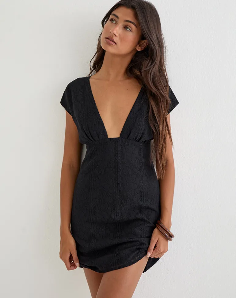 Yenna Plunge Mini Dress in Floral Lace Black