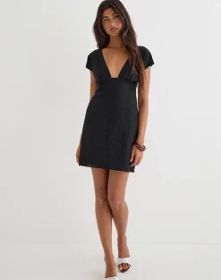 Yenna Plunge Mini Dress in Floral Lace Black