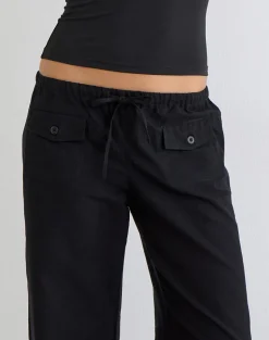 Yua Wide Leg Trouser in Linen Black