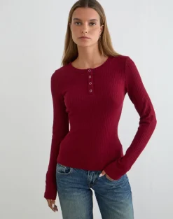 Zinta Long Sleeve Button Up Top in Rib Knit Dark Maroon